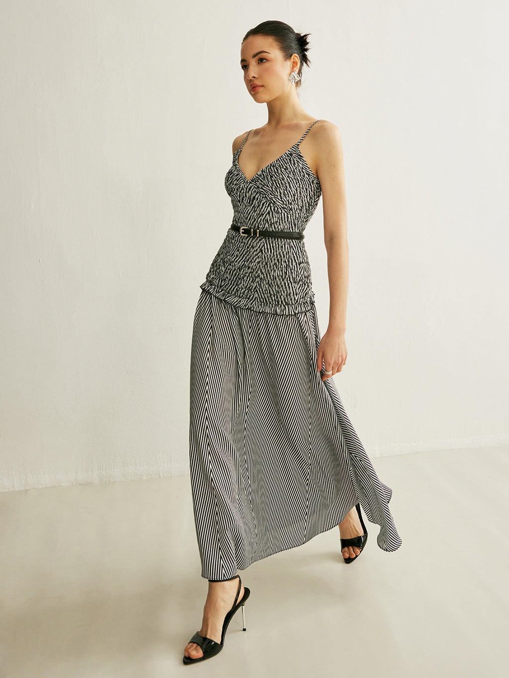 Shirred V-Neck Sleeveless Pleated Dress