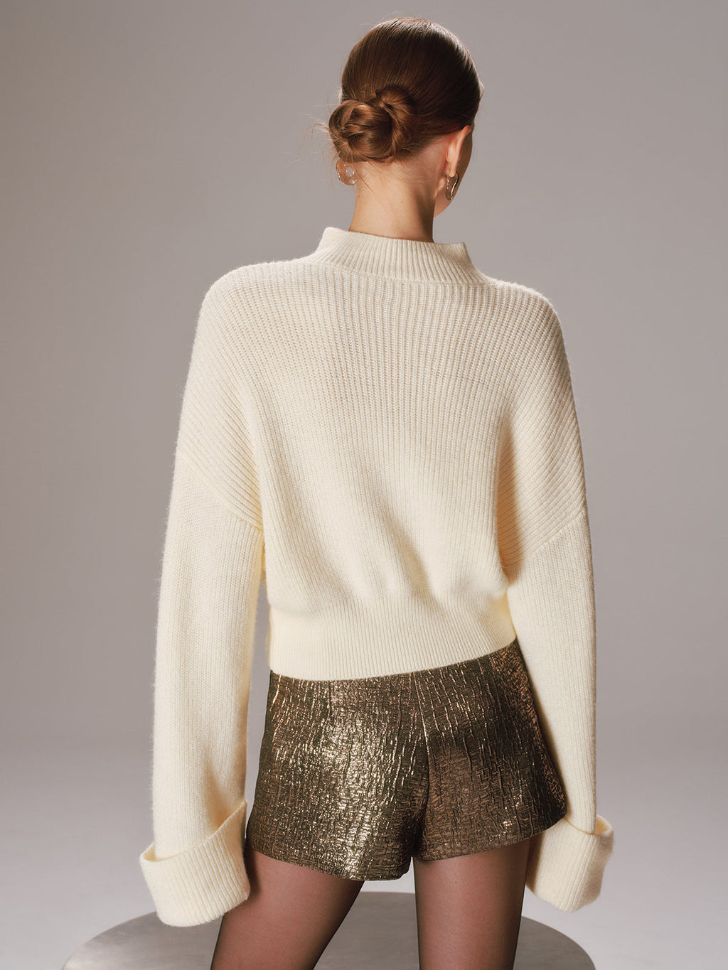Metal Knot Detail Cuffed Sleeve Sweater