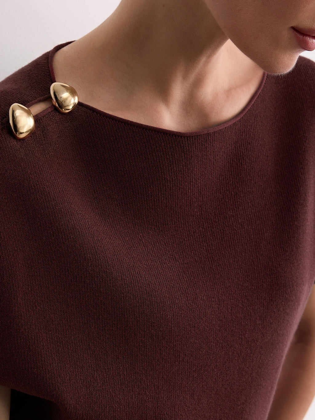Metal Detail Batwing Sleeve Oversized Knit Top