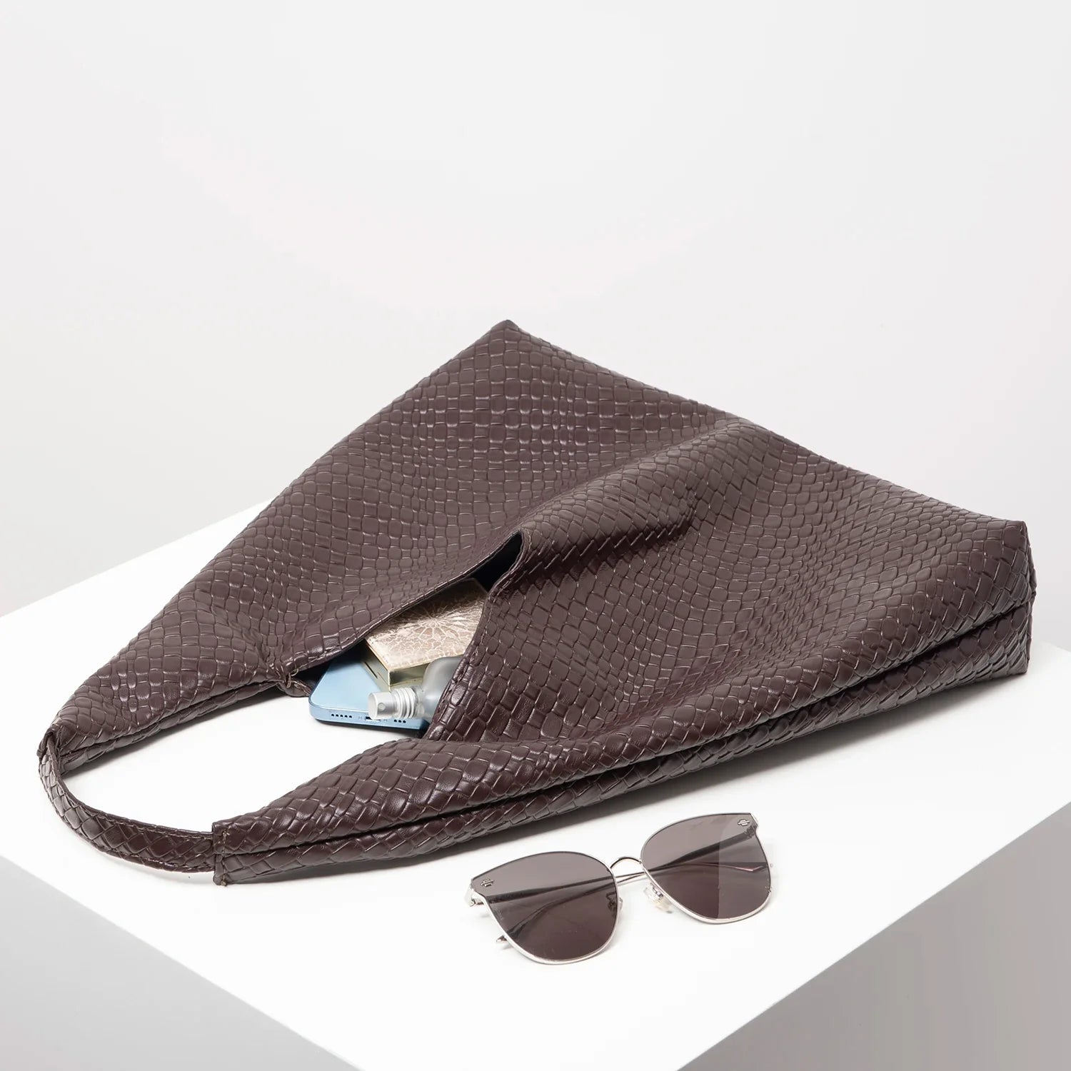 Willow Woven Hobo Bag