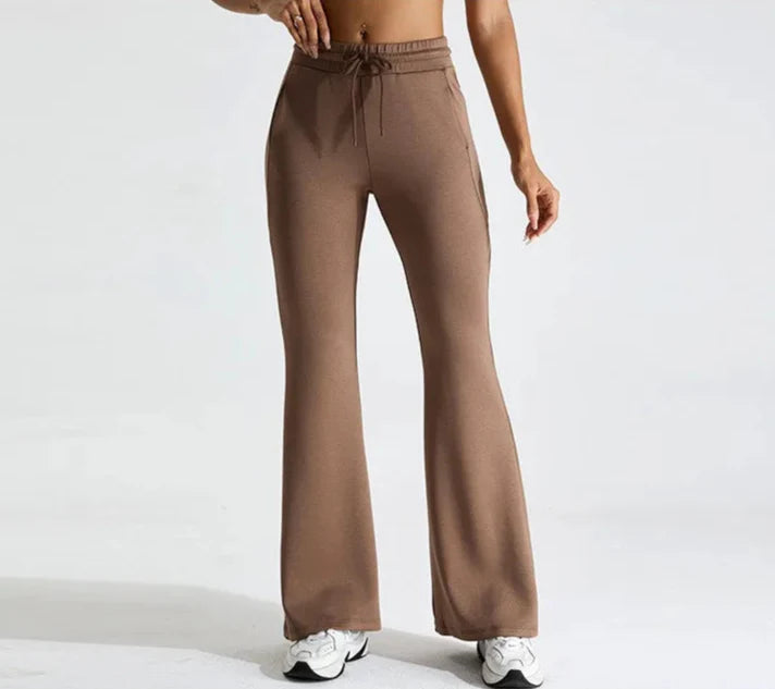 Lyvra Flared Yoga Pants